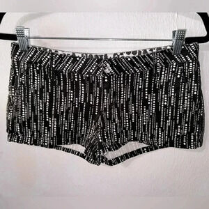 Volcom Skater Shorts Size 5